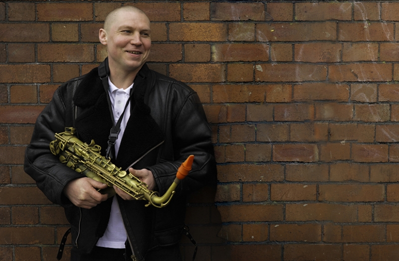 James Morton "Groove Den" Photo 1
