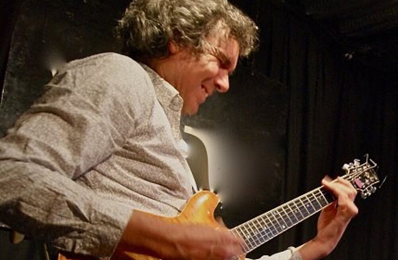 John Etheridge's "Blue Spirits" Organ Trio Photo 1