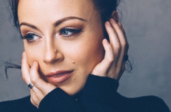 Emma Hatton: 'Songbird' - Tribute to Eva Cassidy